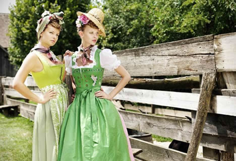 Trachtenmode - Aktuelle Dirndl Trends und Accessoires - New bavarian fashion trends (Bild Sportalm)